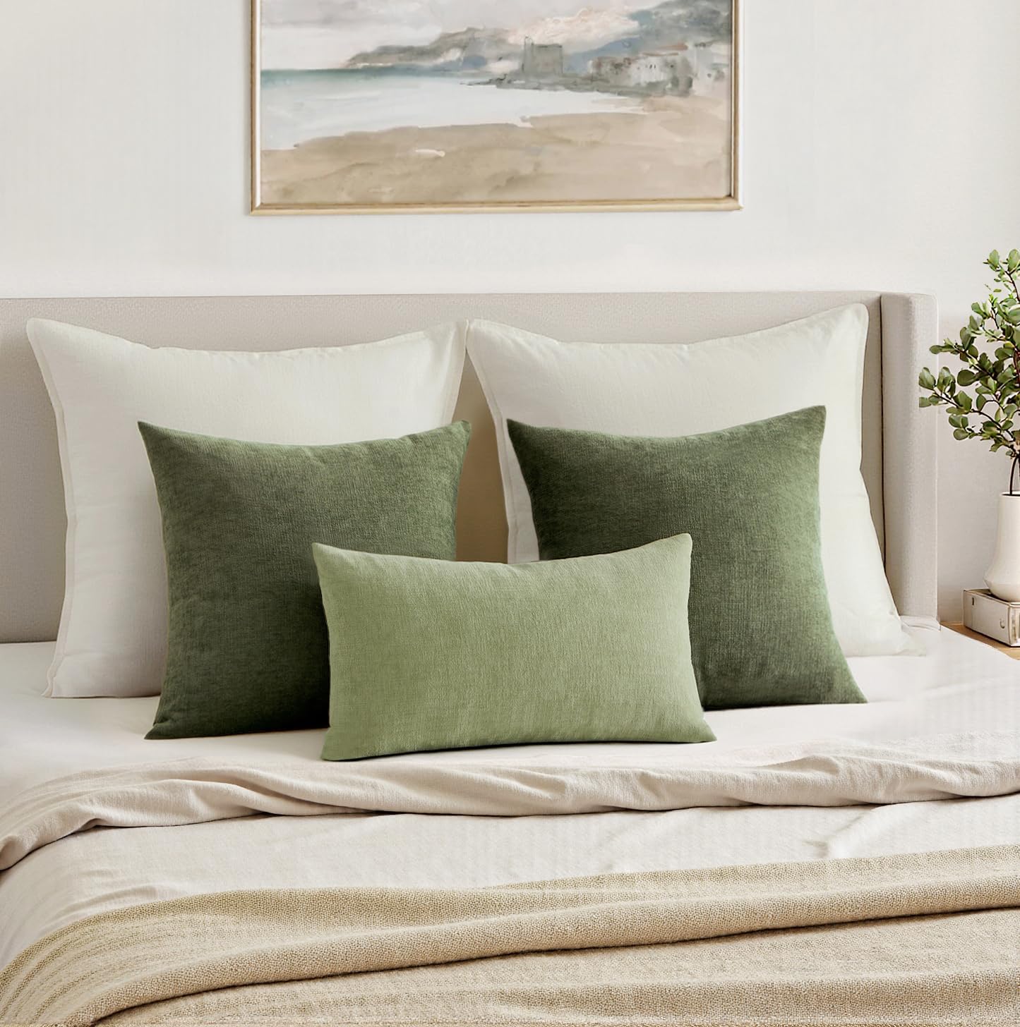 Olive Green Couch Pillow Covers 18x18 Inch, Set of 2 Soft Chenille Decorative Square Throw Pillow Covers Farmhouse for Sofa Living Room Bed